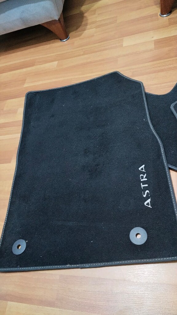 Astra j halı paspas - 3