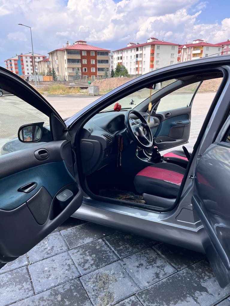 2000 model temiz 206 - 9