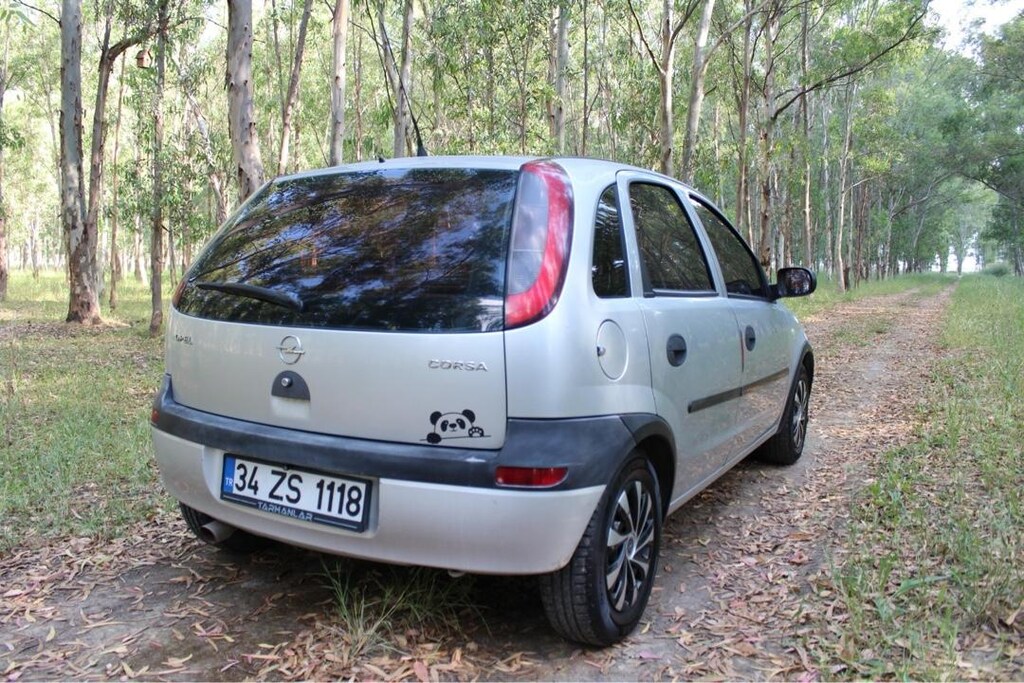 Opel Corsa C 1.2 2002 / 304 km - 8