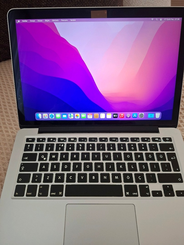 Macbook Pro 13 inç 2015 İ5 8GB RAM 120GB SSD - 4