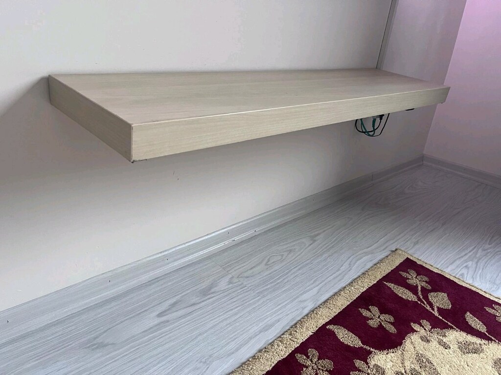 ikea duvar rafı