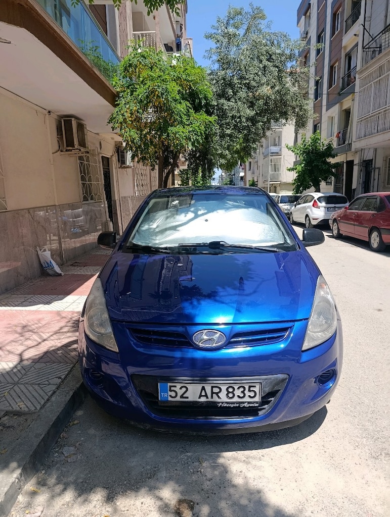 Hyundai i20