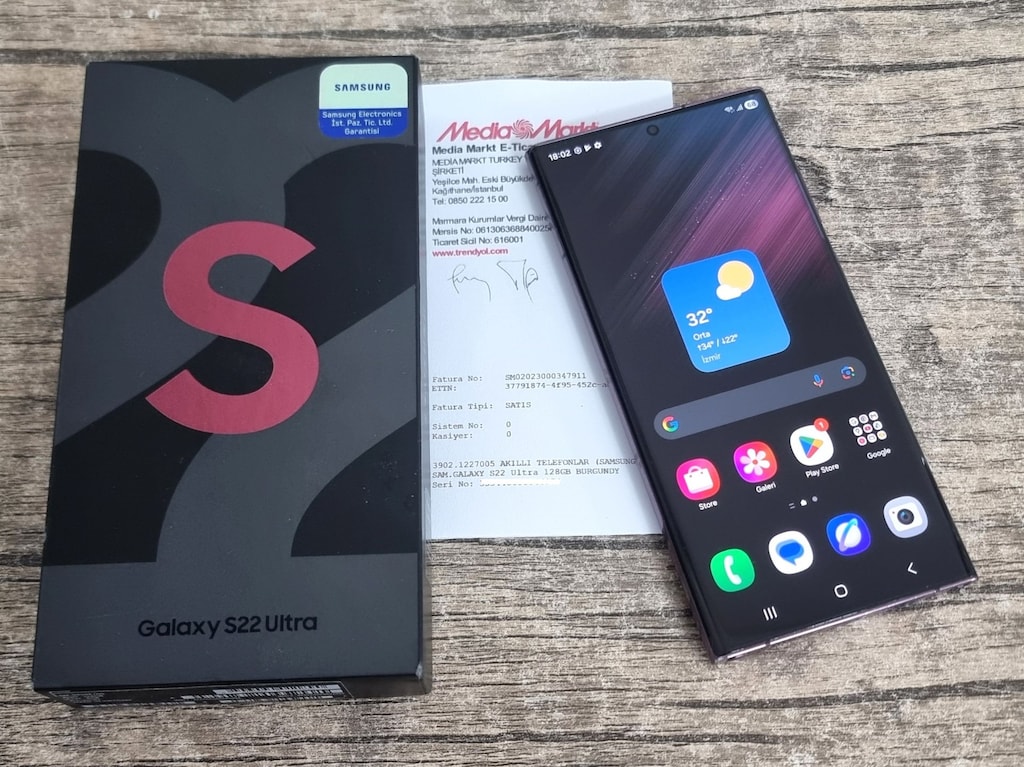 Samsung S22 Ultra / Kutu Fatura TR / 8+128 GB / Hatasız - 2