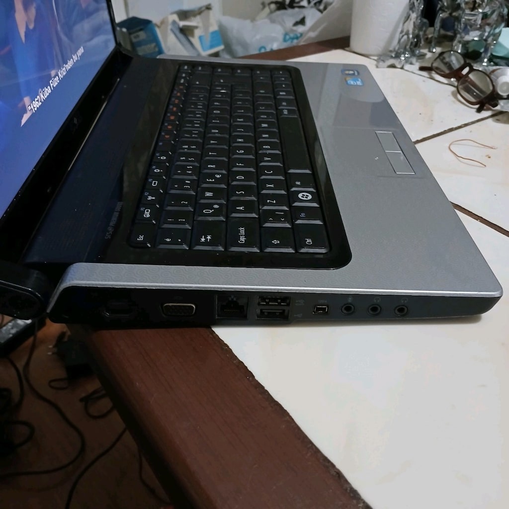 DELL İ7 LEPTOP - 4