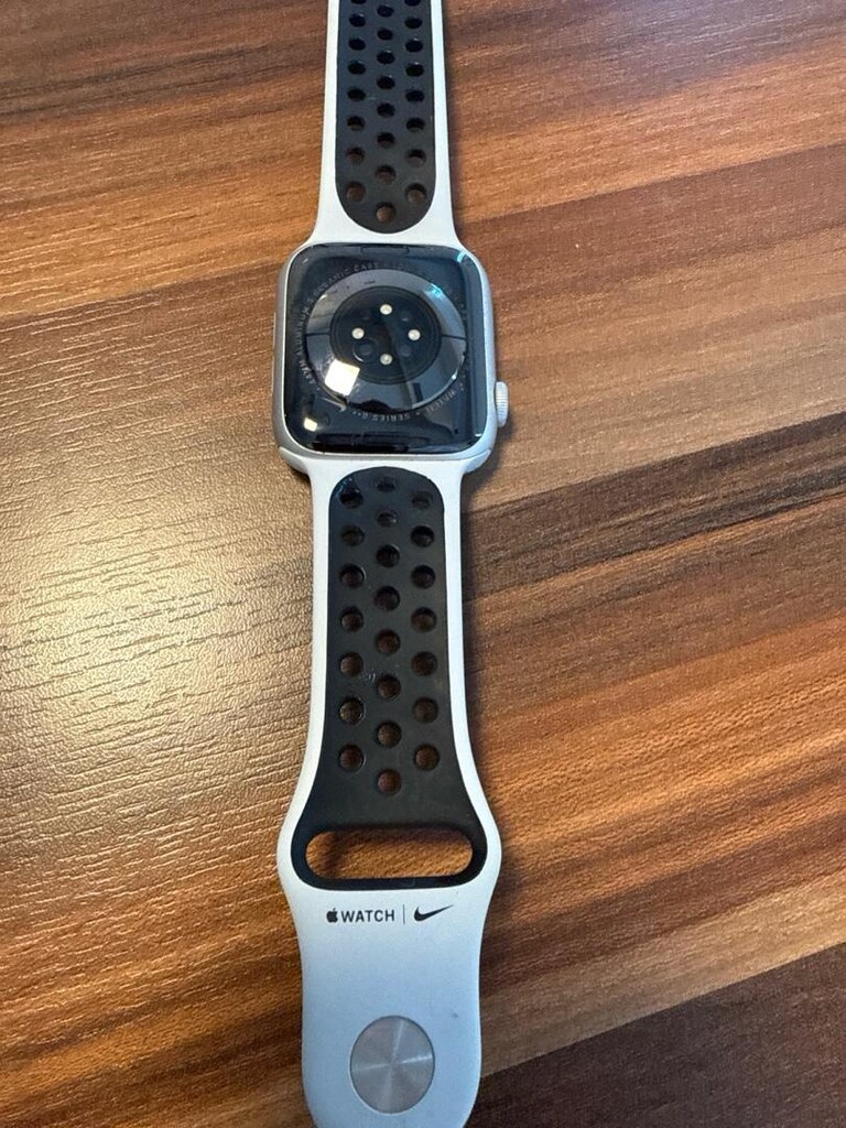 Apple Watch 6 Series Nike - 6