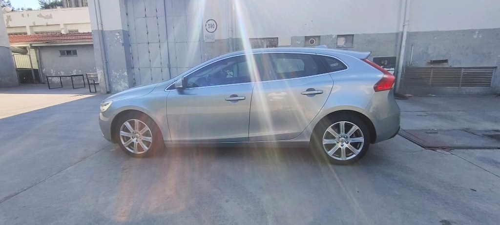 sahibinden Volvo v40 - 5