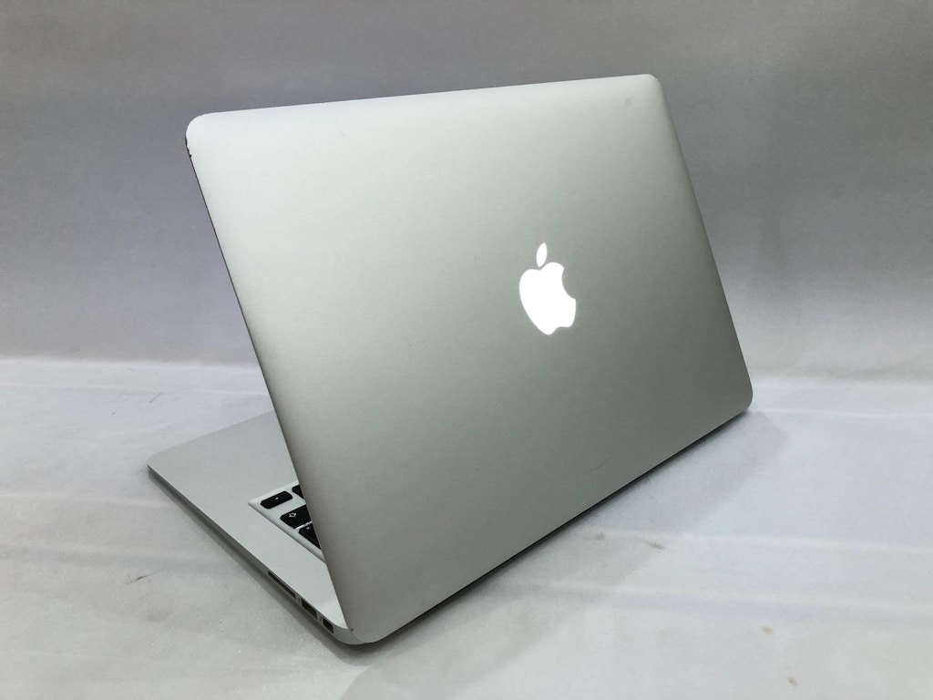 APPLE MACBOOK AİR LAPTOP - 6