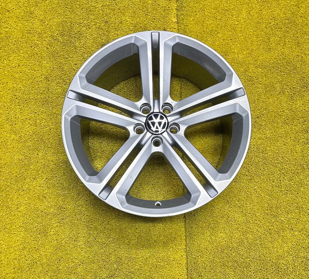 5x100 18 İNÇ J8 ET40 VOLKSWAGEN MALLORY JANT TAKIMI - 3
