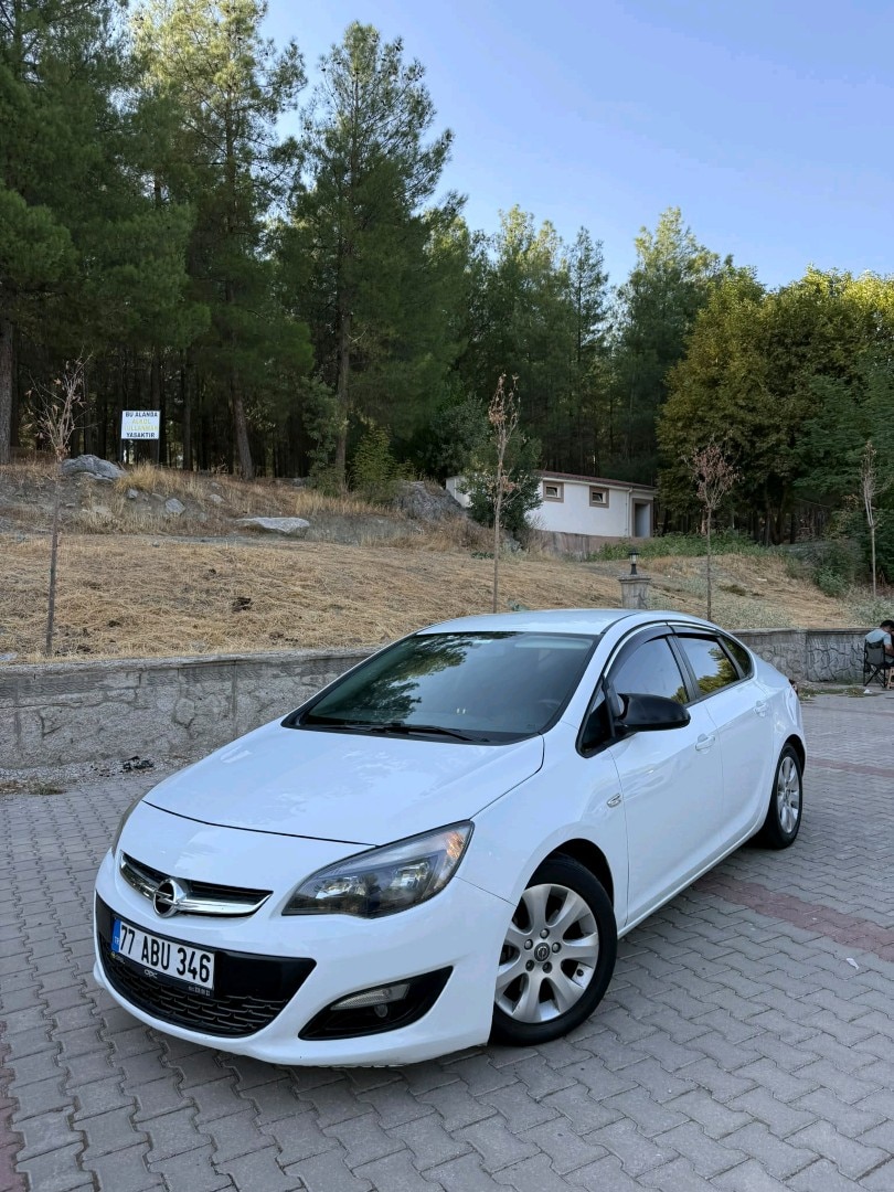 Opel Astra - 2