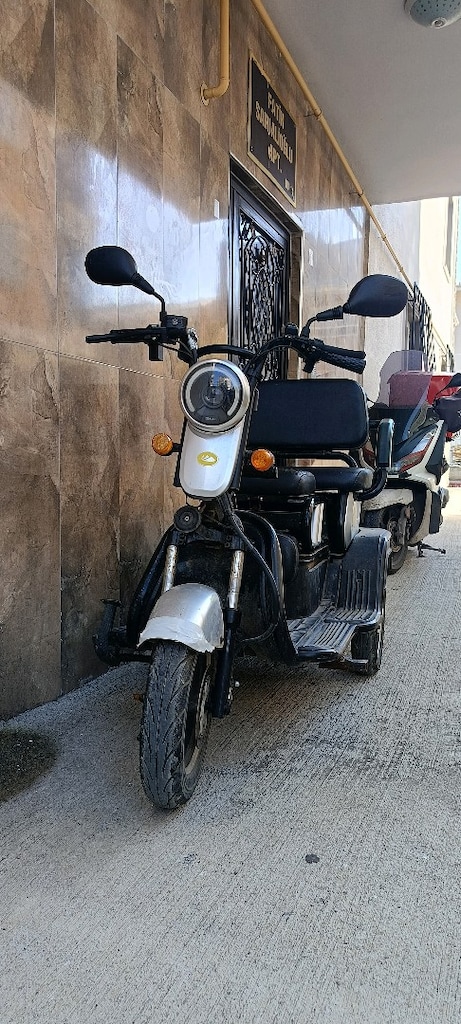 apachi Q5 - 3