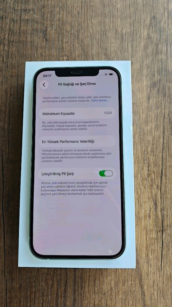 iPhone 12 64 GB - 8