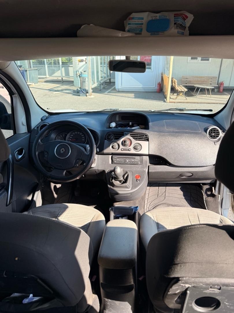 RENAULT KANGOO 1.5 DCI 2012 model - 263.000km orj. - 10