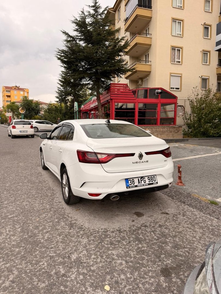 2017 otomatik 290 binde 1.5 dci - 4