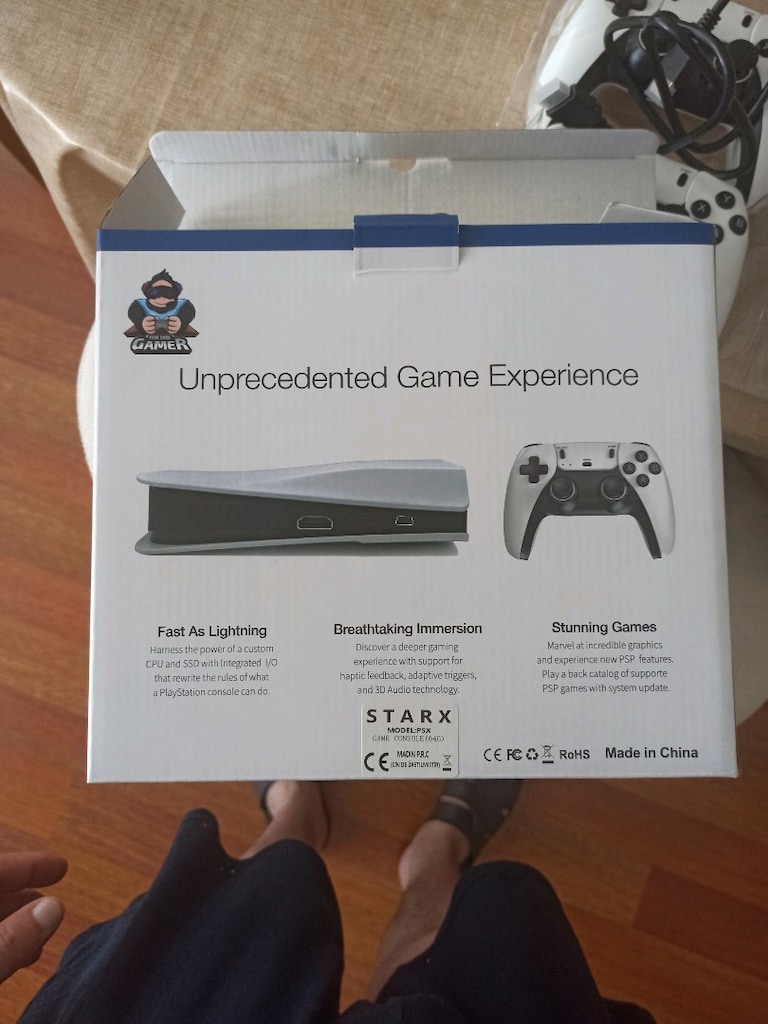 Mini PS5 Görünümlü Nostalji Oyun Konsolu (64GB / Çift Kol / Kutulu) - 3