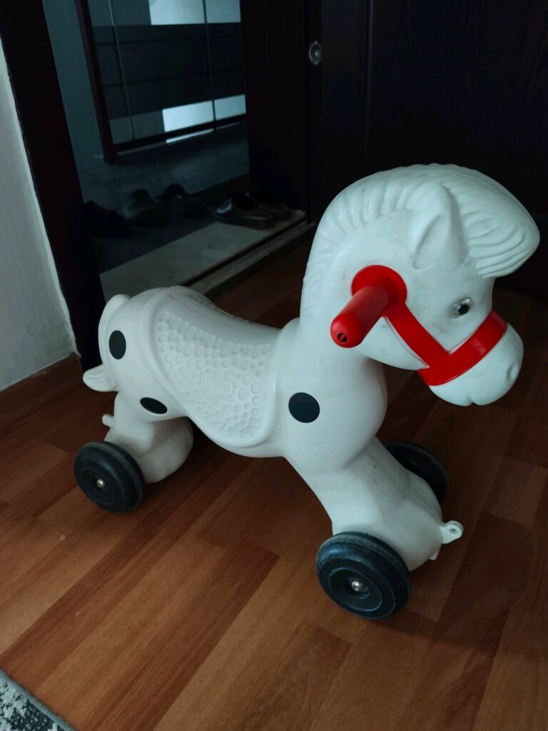 oyuncak at - 2