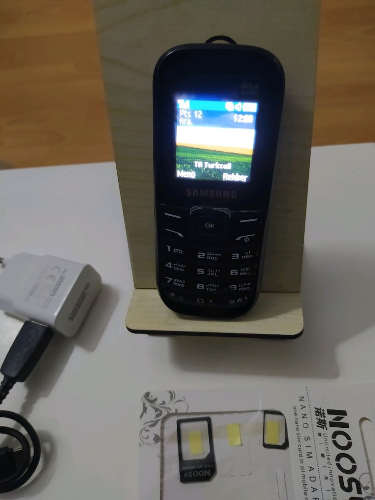 Samsung asker ve yaşlı telefonu hattını tak kullan.. - 5