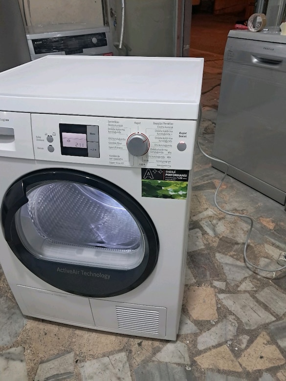 sıfır gibi bosch marka 8kloluk ısı ponpalı kurutma makinesi 8.500tl - 4