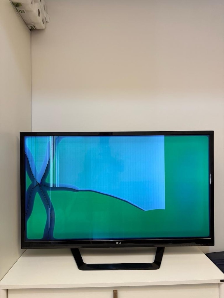 LG led tv 47 inç - 4