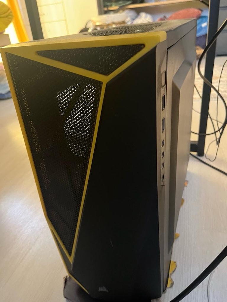 27 inch kameralı montorlü kasa rx 570 - 2