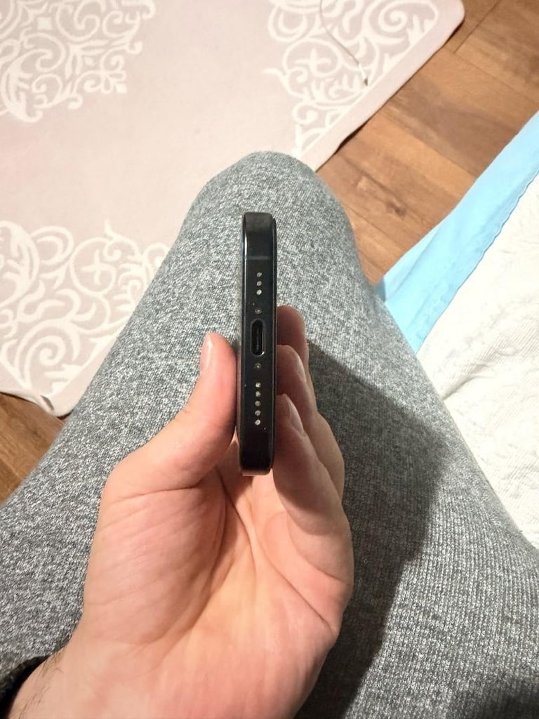 ıphone 16 pro - 4