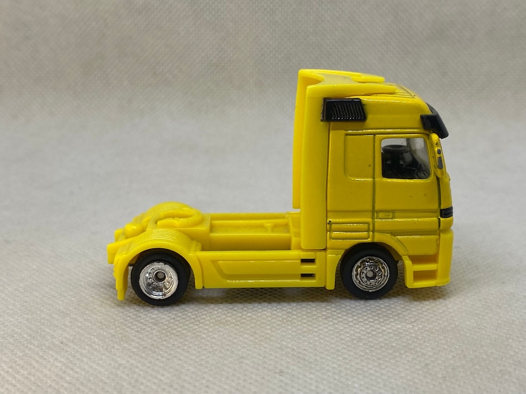 1/87 Welly Mercedes-Benz Actros - 4