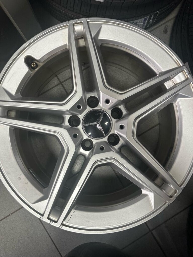 18 5/112 MERCEDES AMG - 19
