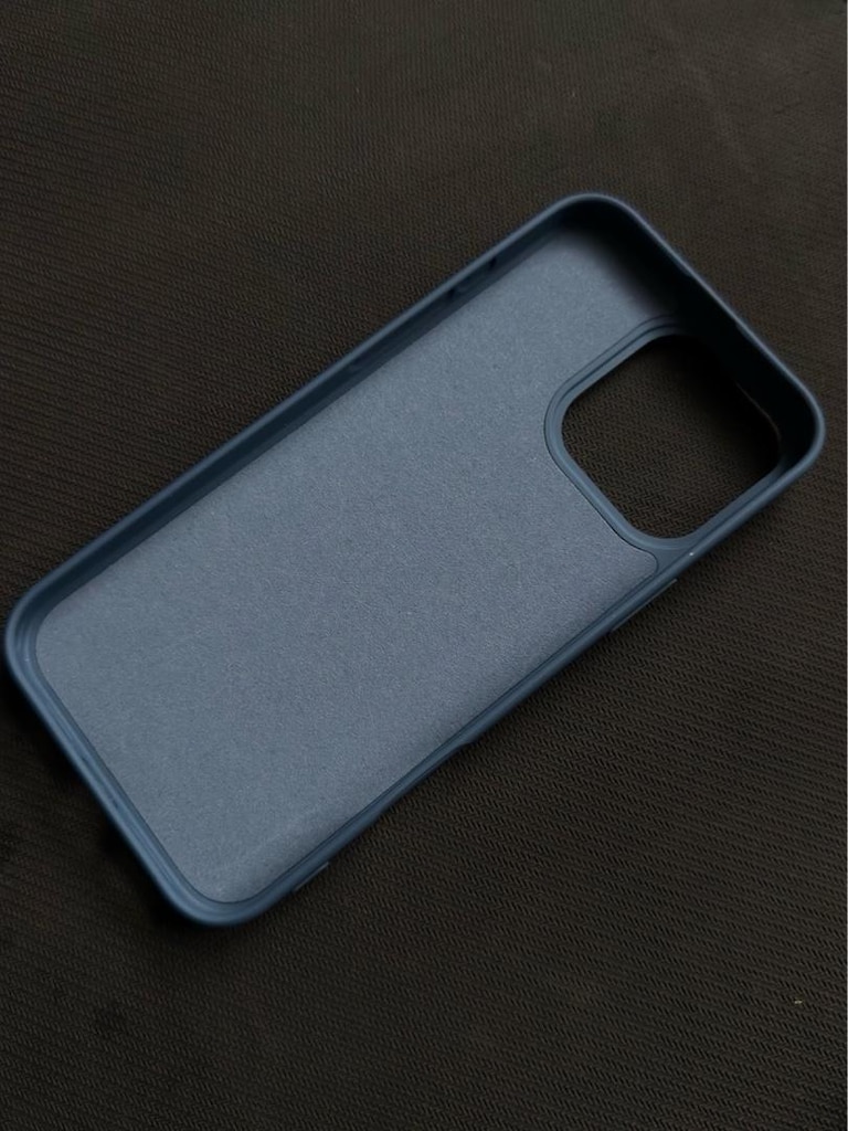 iPhone 16 Pro Max - 2