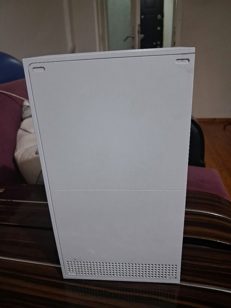 XBOX Series S - 4