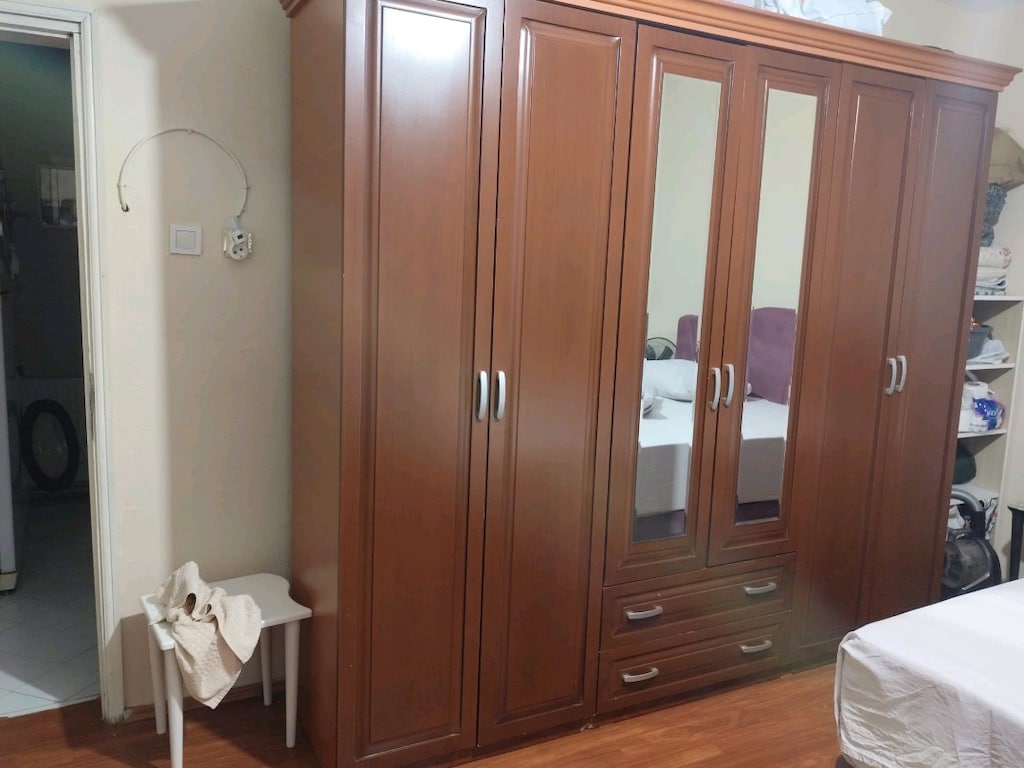 6 kapılı Yatak odası dolabı ve şifonyer