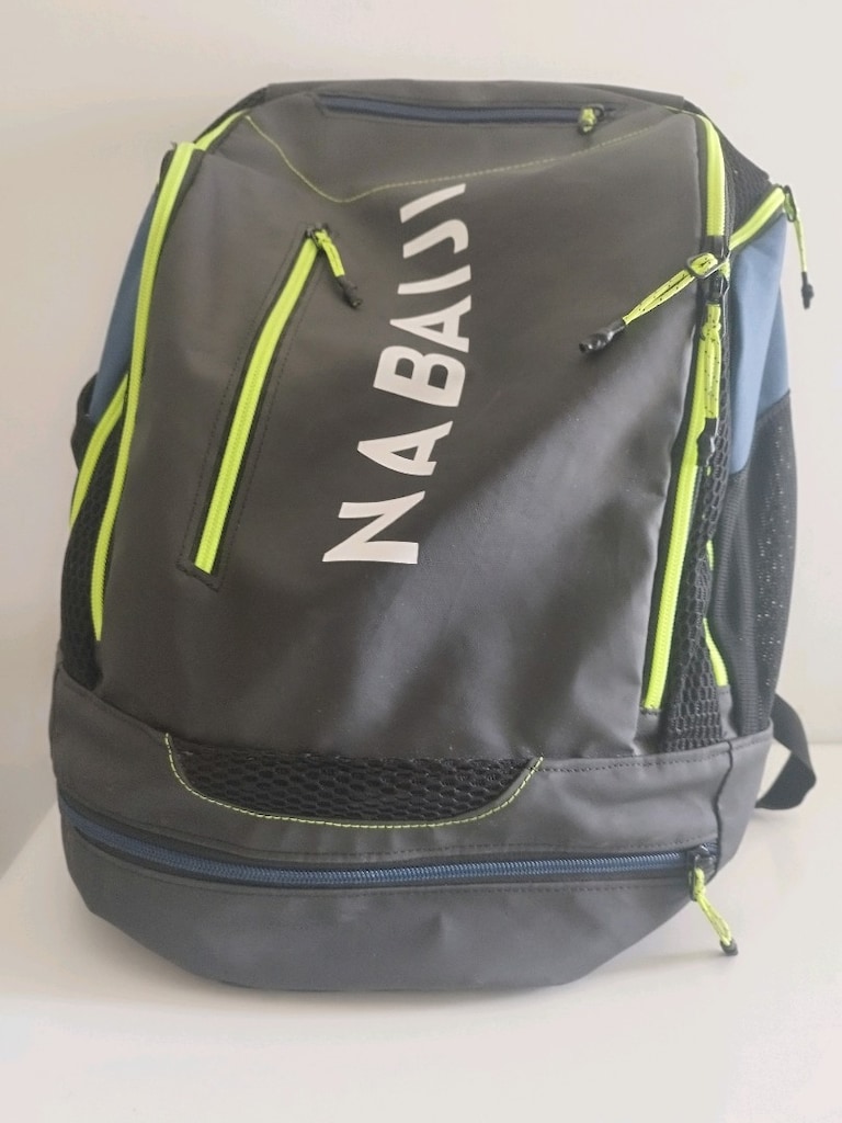 nabaıji yüzme sırt cantasi