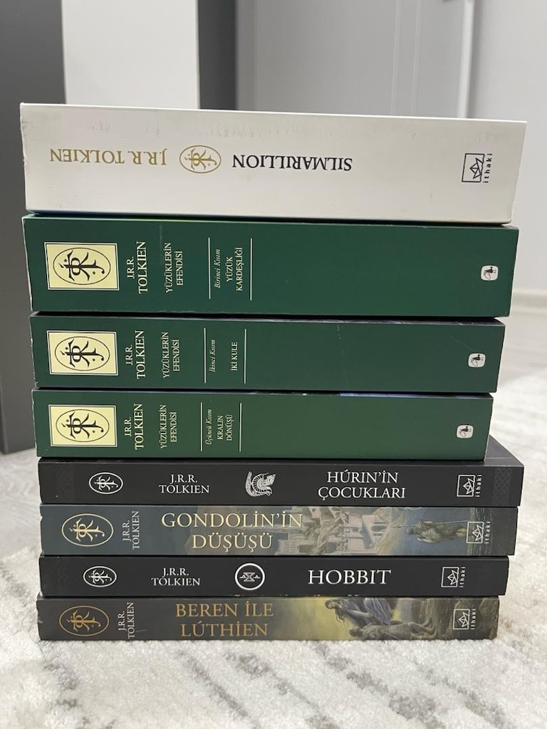 J.R.R. Tolkien Klasikleri