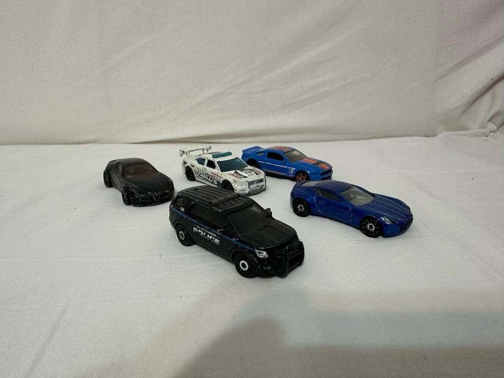 Hotwheels Majorette Matchbox - 9
