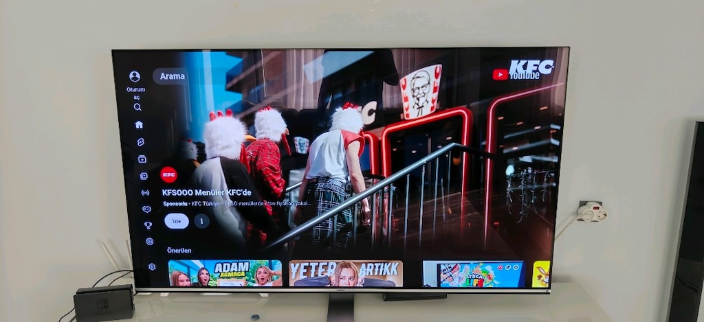 O LED TV. 65inch - 7