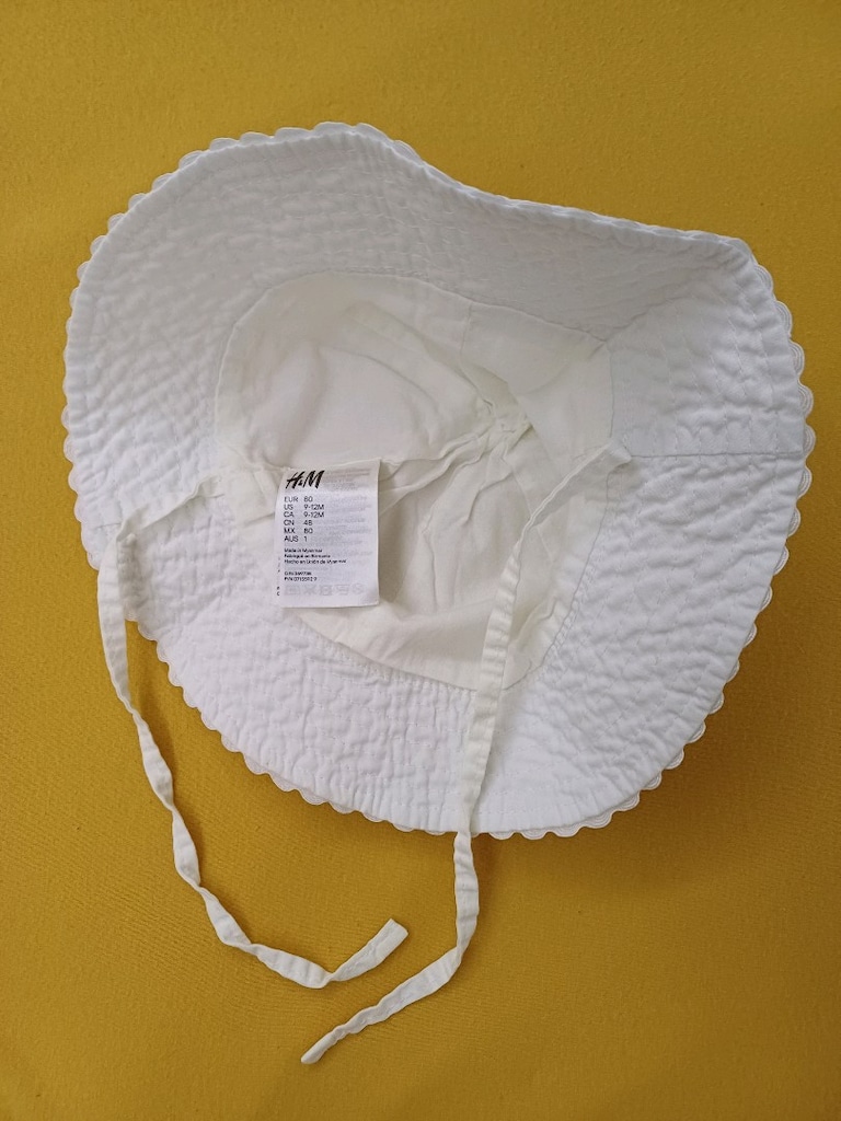 H&M Marka Beyaz Bağcıklı Şapka - 2