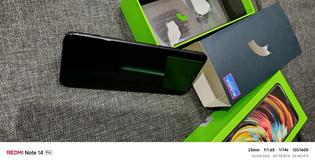 reeder marka cep telefonu 8 GB mavi sıfır kadar temiz