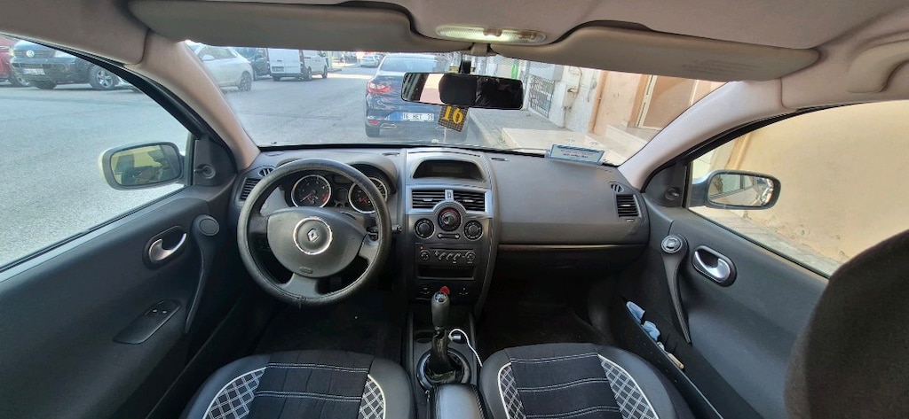 RENAULT Megane 2 2008 Model - 7