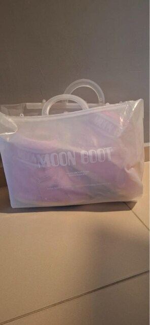 1 sefer kullanıldı orjinal Moon Boot