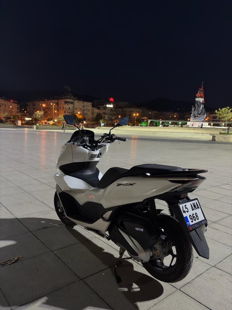 2023 model Honda pcx125