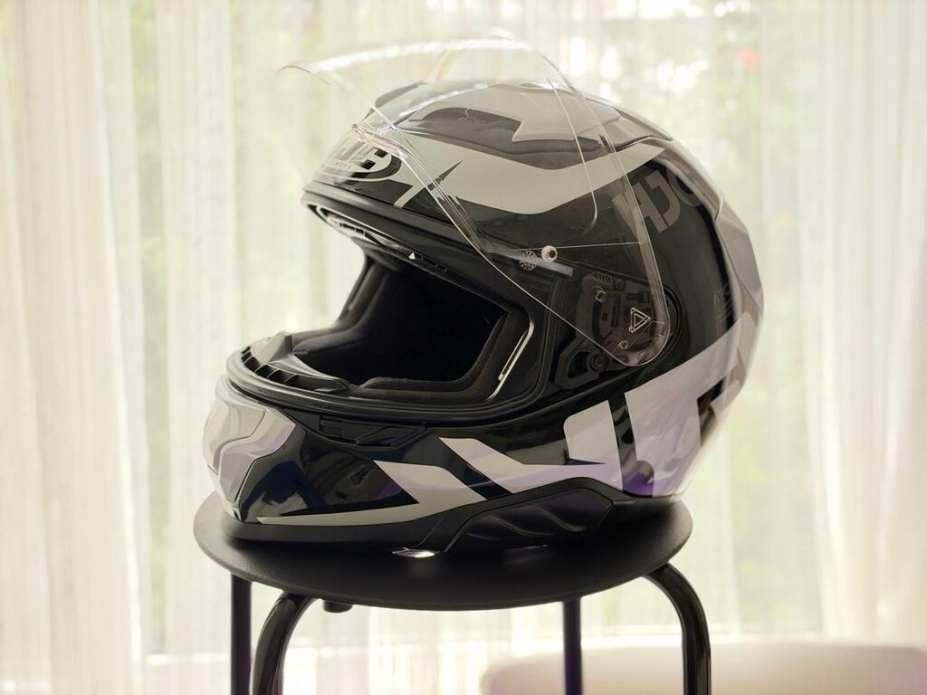 HJC F71 KASK SIFIR KONDİSYONDA 5 KERE KULLANILDI - 5