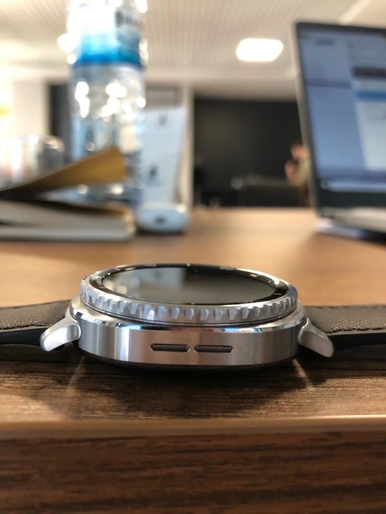 Samsung Galaxy Classic Watch 8 - 6