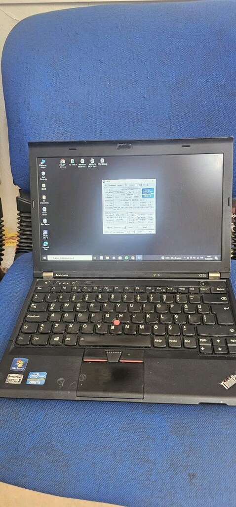 Lenovo x230 notebook laptop - 2