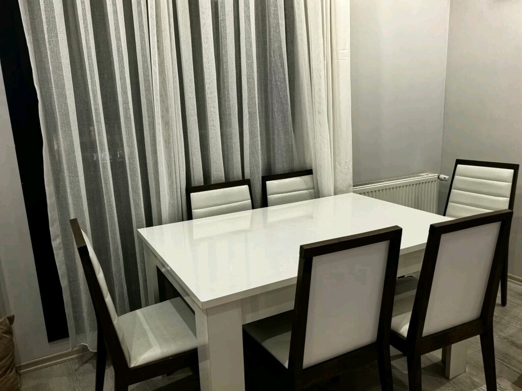 6-8 kişilik yemek masası 135*90 - 4