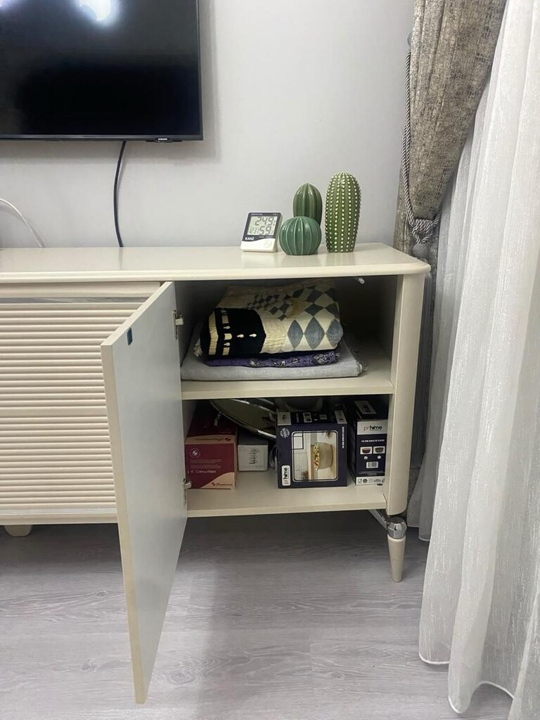 TV KONSOLU - 4
