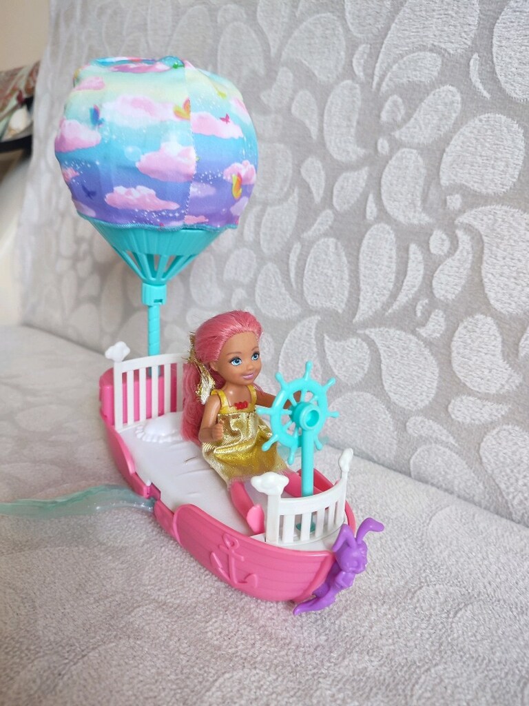 oyuncak Barbie ve gemisi - 4