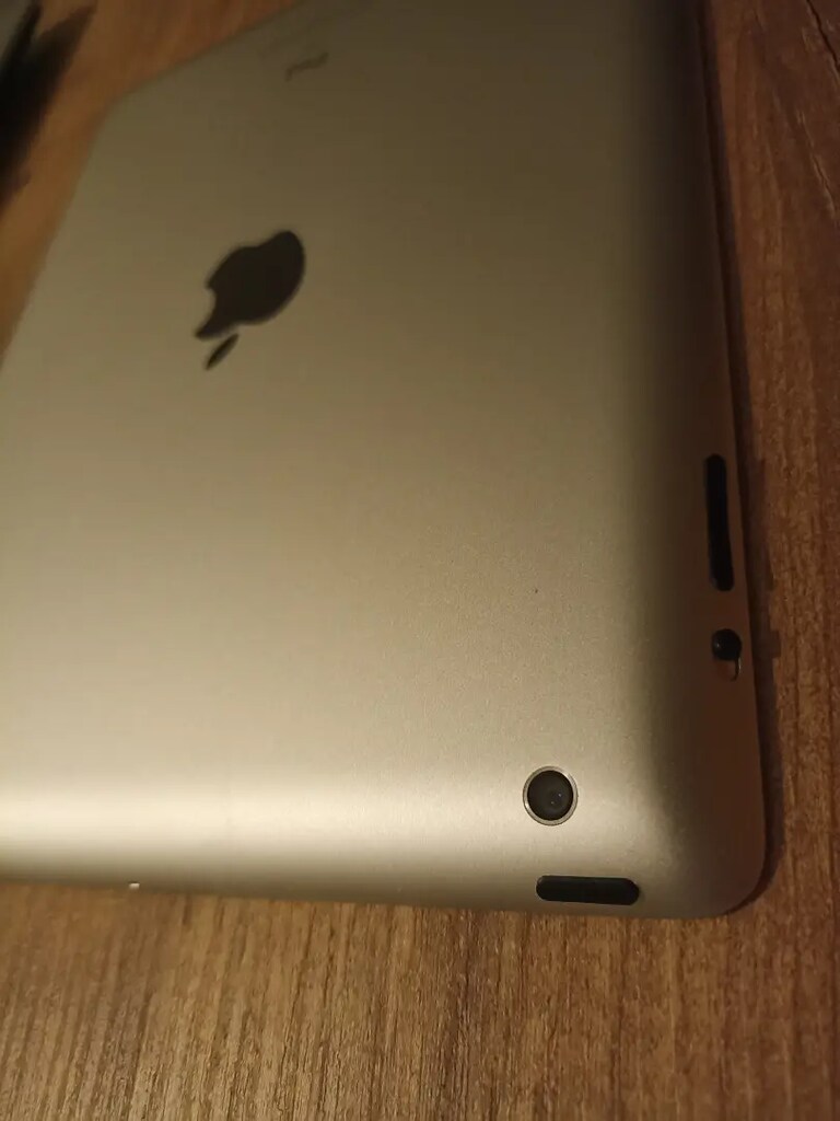 İpad 3 wi-fi siyah 16 gb - 7