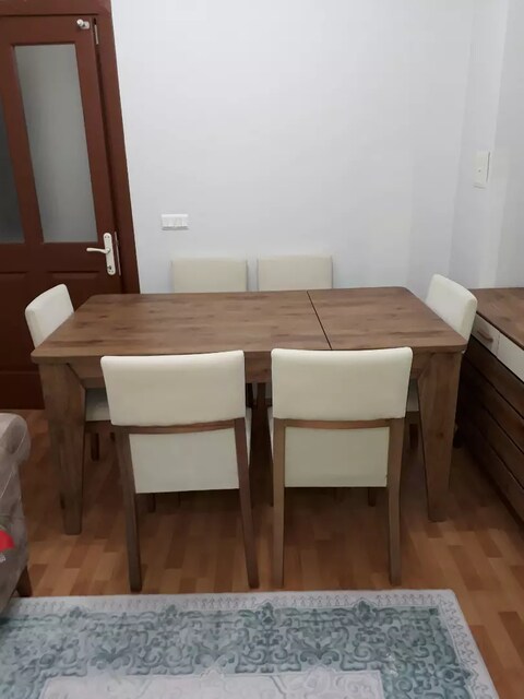 Masa , Sandalye , Konsol (Açılır Masa ve Sandalyeleri , Aynalı Konsol)