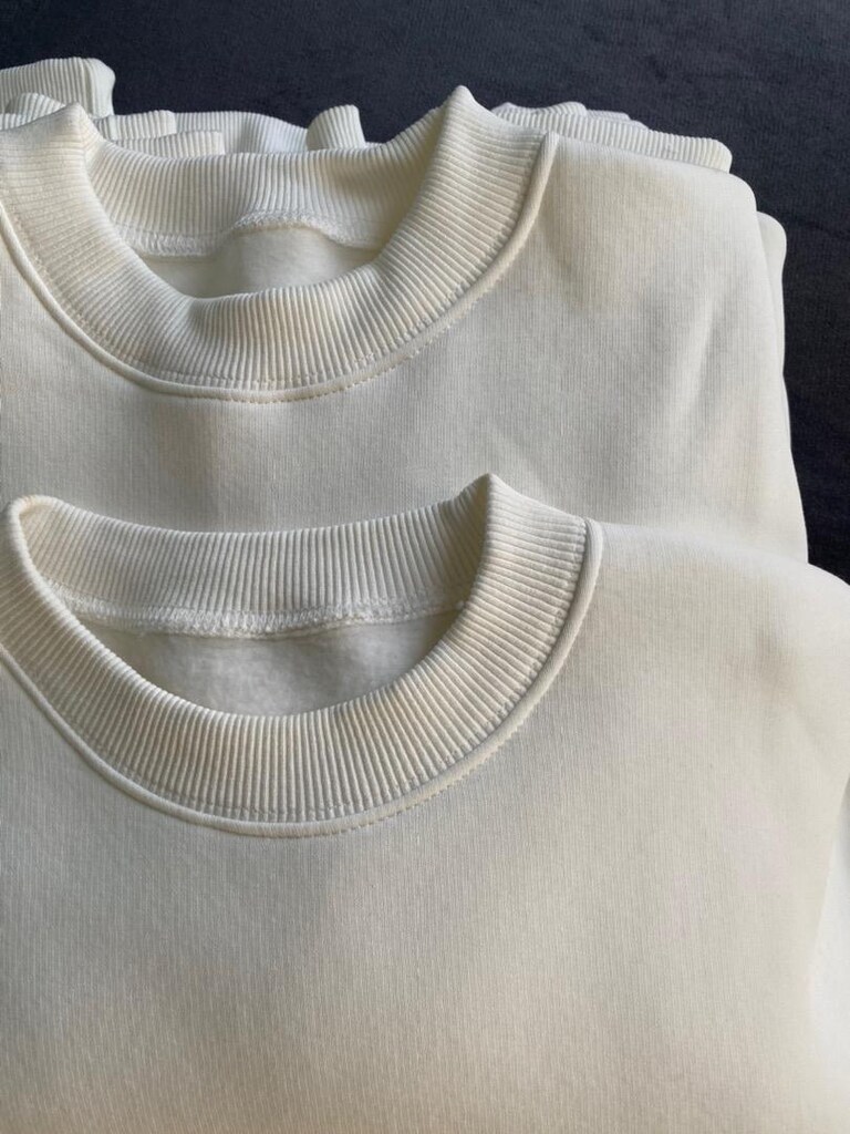 Sweatshirt - 2