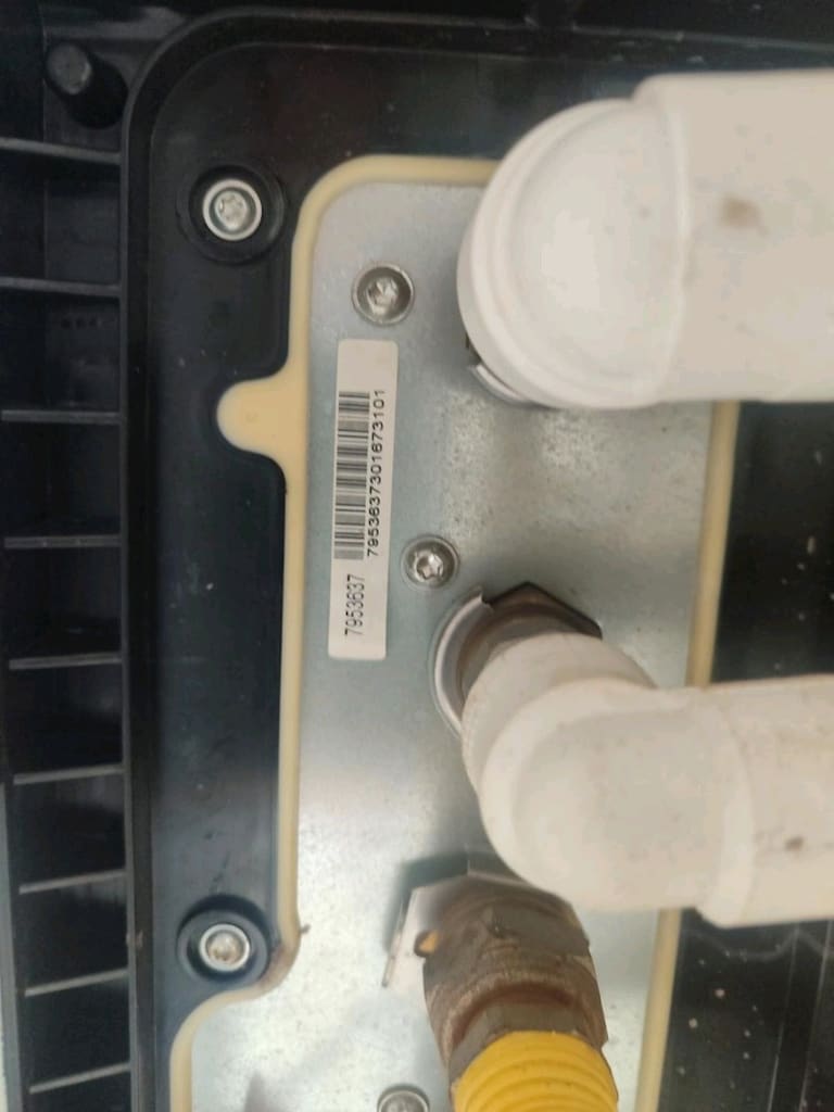 Viessmann Vitodens 100W Yoğuşmalı Kombi – Bir Yıllık Temiz ve Sorunsuz - 3