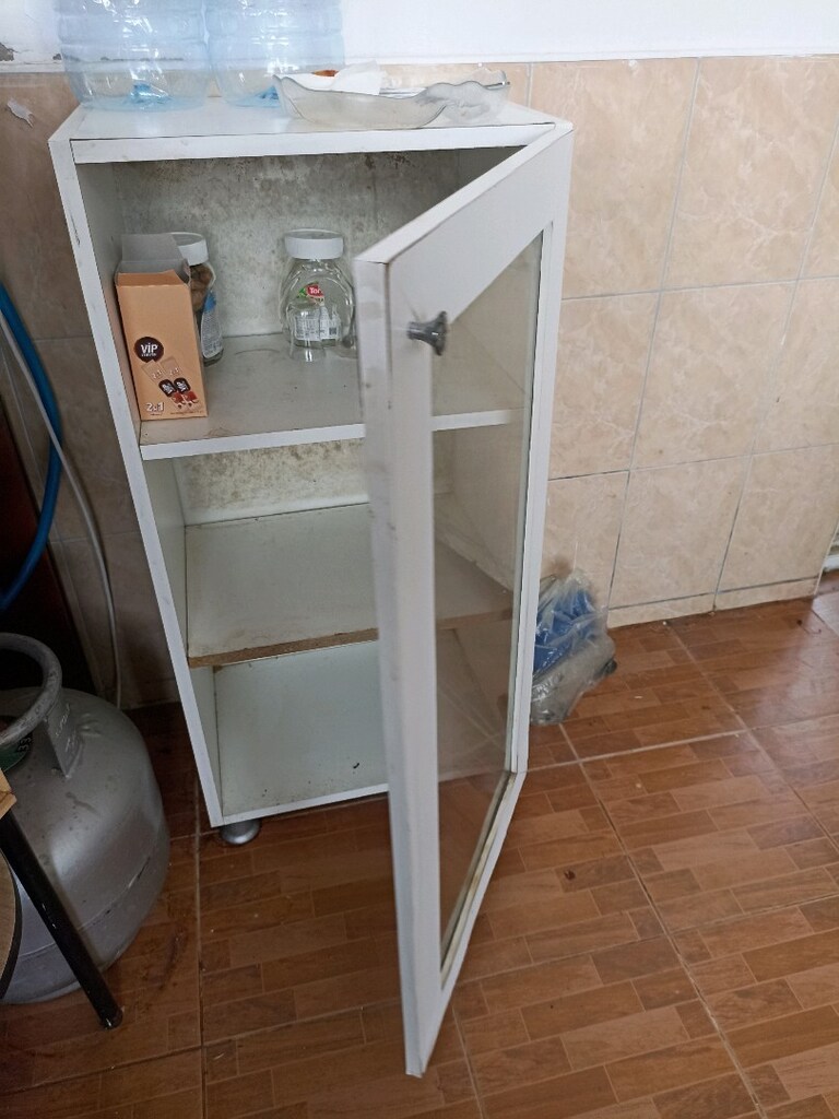 Çok Amaçlı Cam Kapaklı Dolap - 2