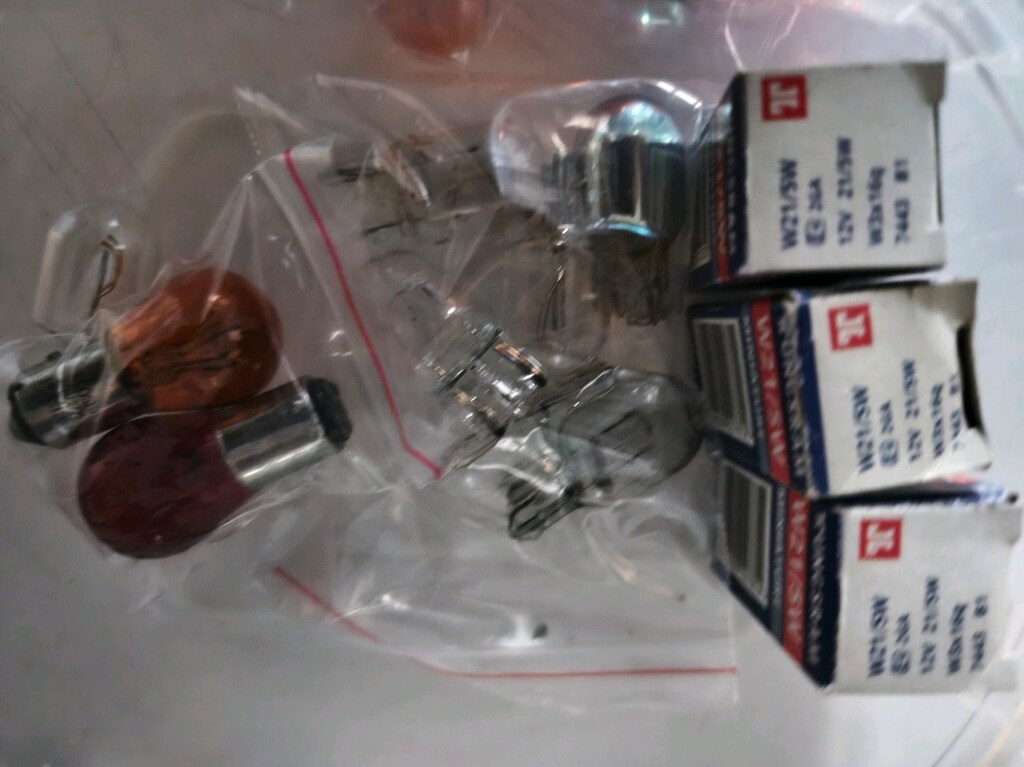 Otomotiv, Ampül Çeşitleri - 13